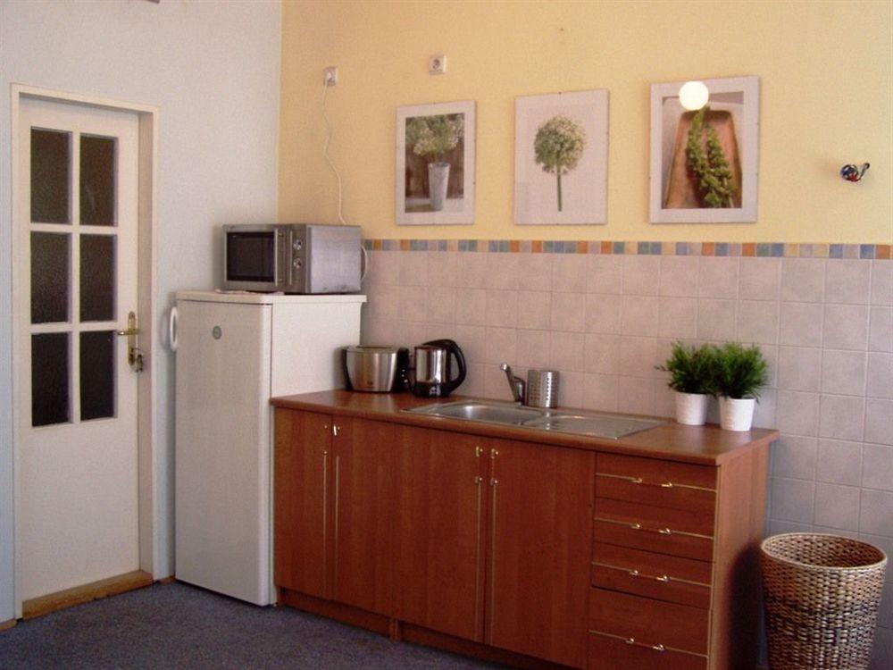 Beta Pension Прага Екстер'єр фото